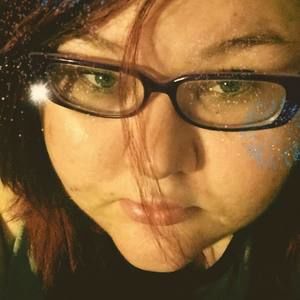 Meet your Posher, Dannielle